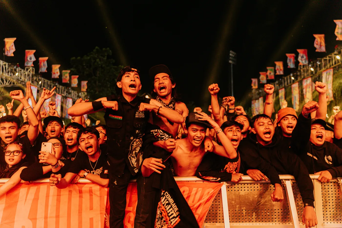 Barisan Depan